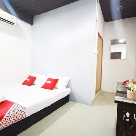Hotel Oyo 89398 Doorbellz Kota Kinabalu Exteriér fotografie