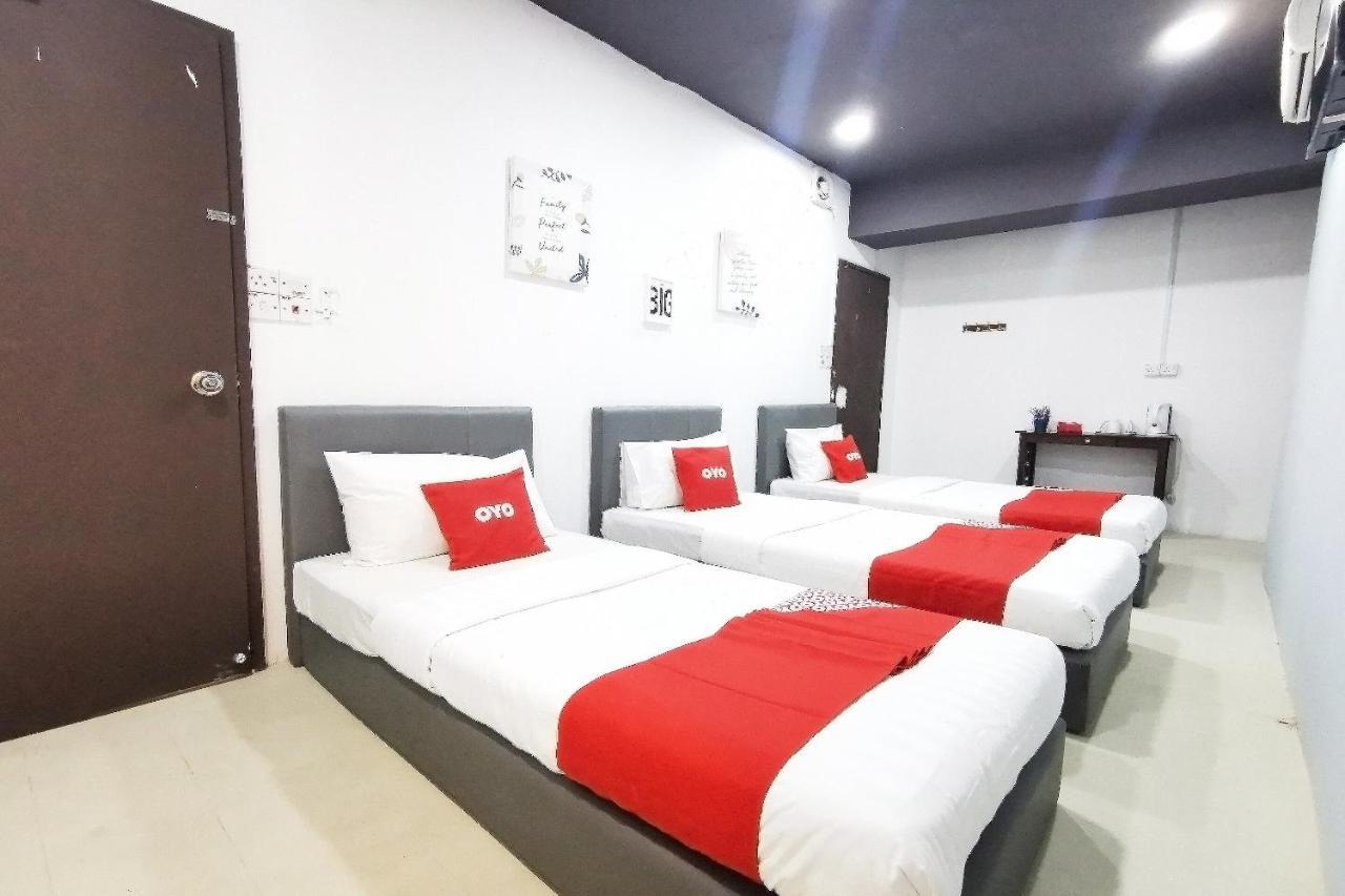 Hotel Oyo 89398 Doorbellz Kota Kinabalu Exteriér fotografie