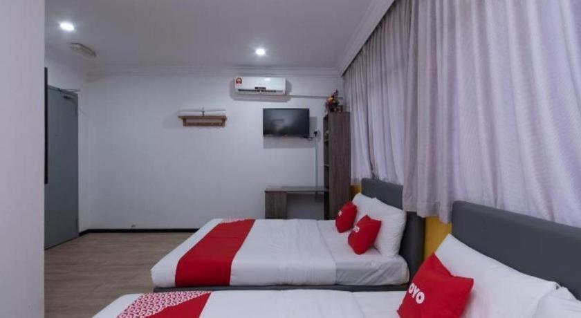 Hotel Oyo 89398 Doorbellz Kota Kinabalu Exteriér fotografie